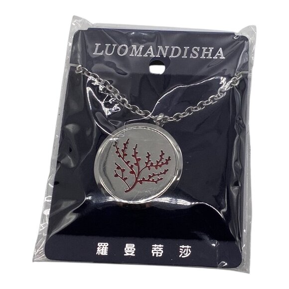 Aromatherapy Essential Oil Diffuser Hollow Flower Locket Necklace With Felt Pads - Picture 7 of 9